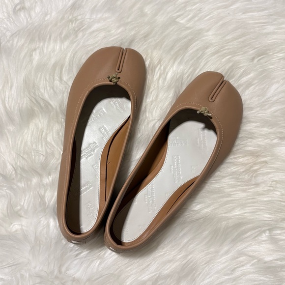 Maison Margiela beige tabi flats